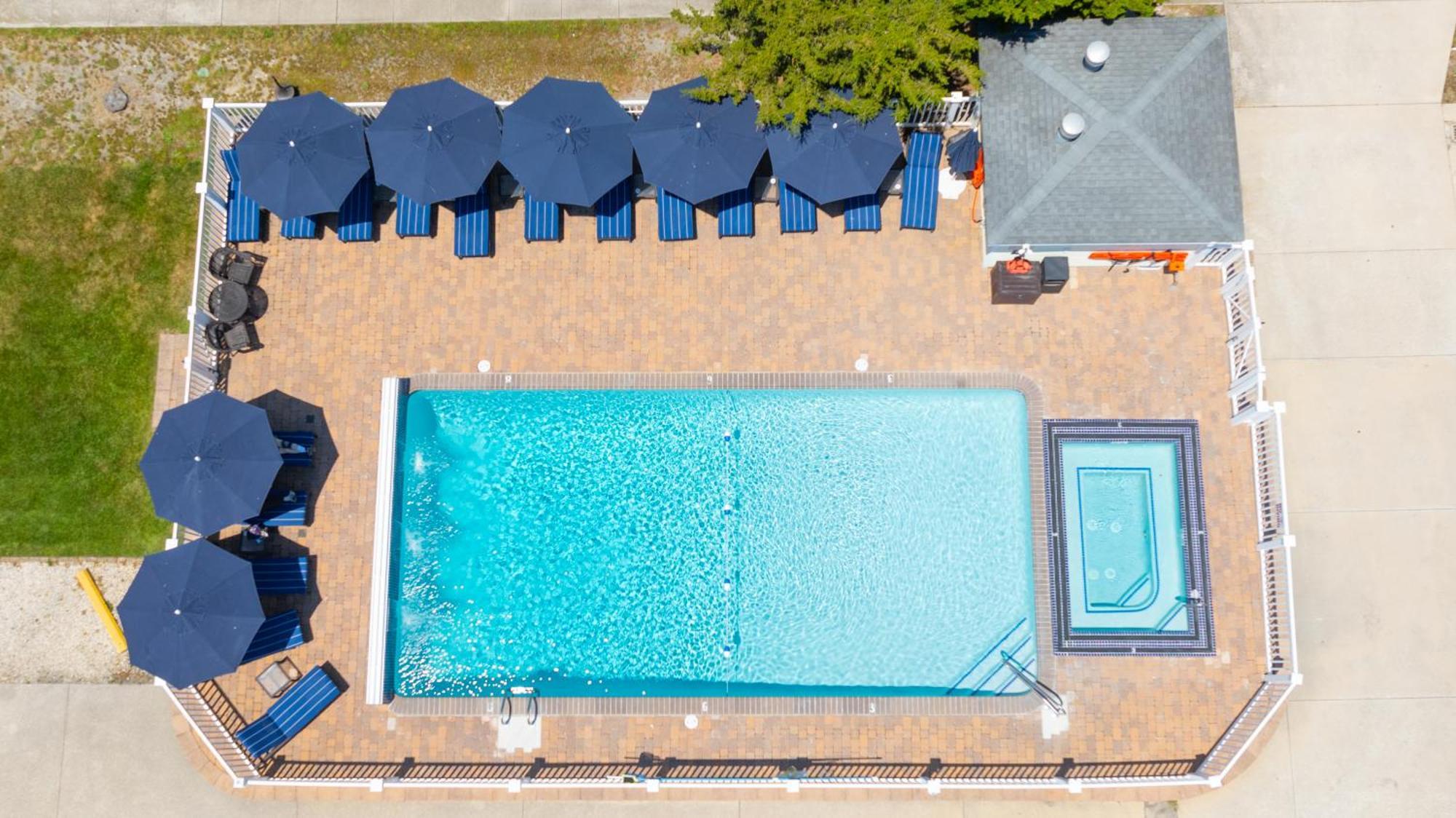 The Beach Club On Madison Avenue Cape May Bagian luar foto